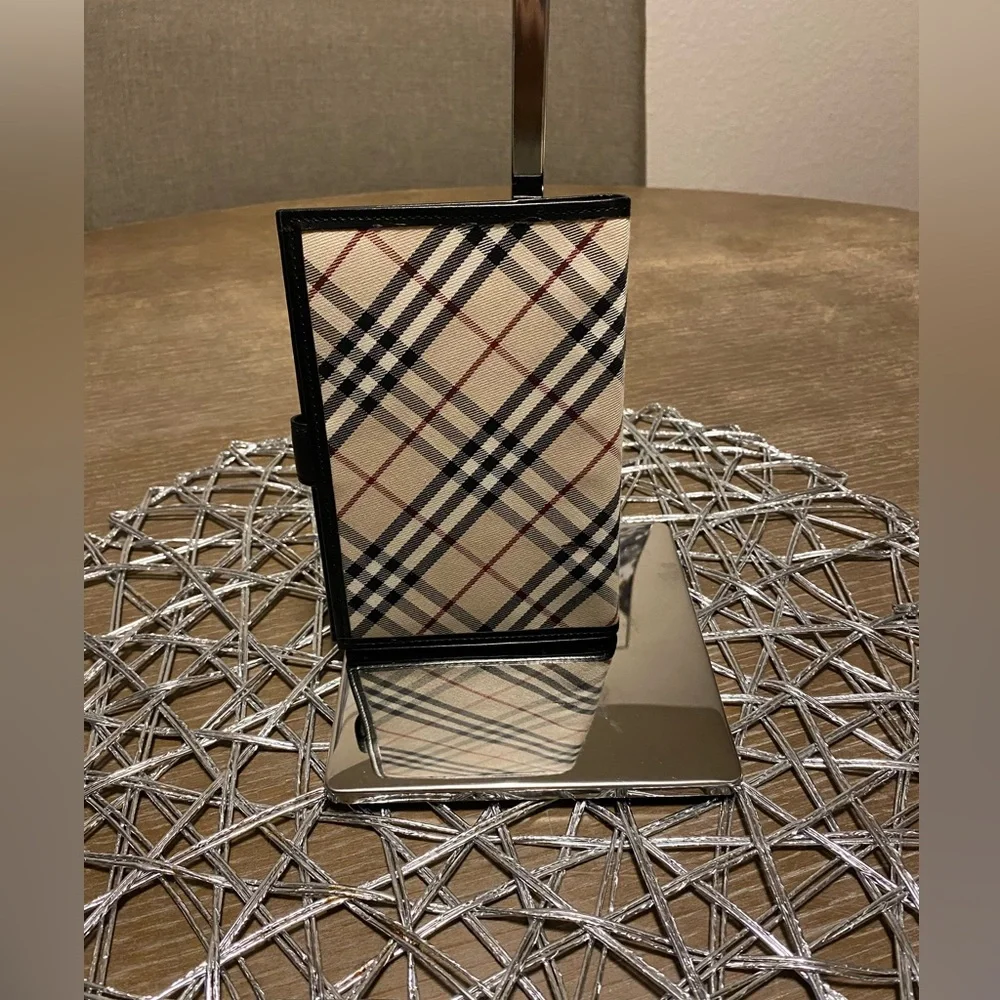 Burberry agenda p.m. - Picture 4 of 11
